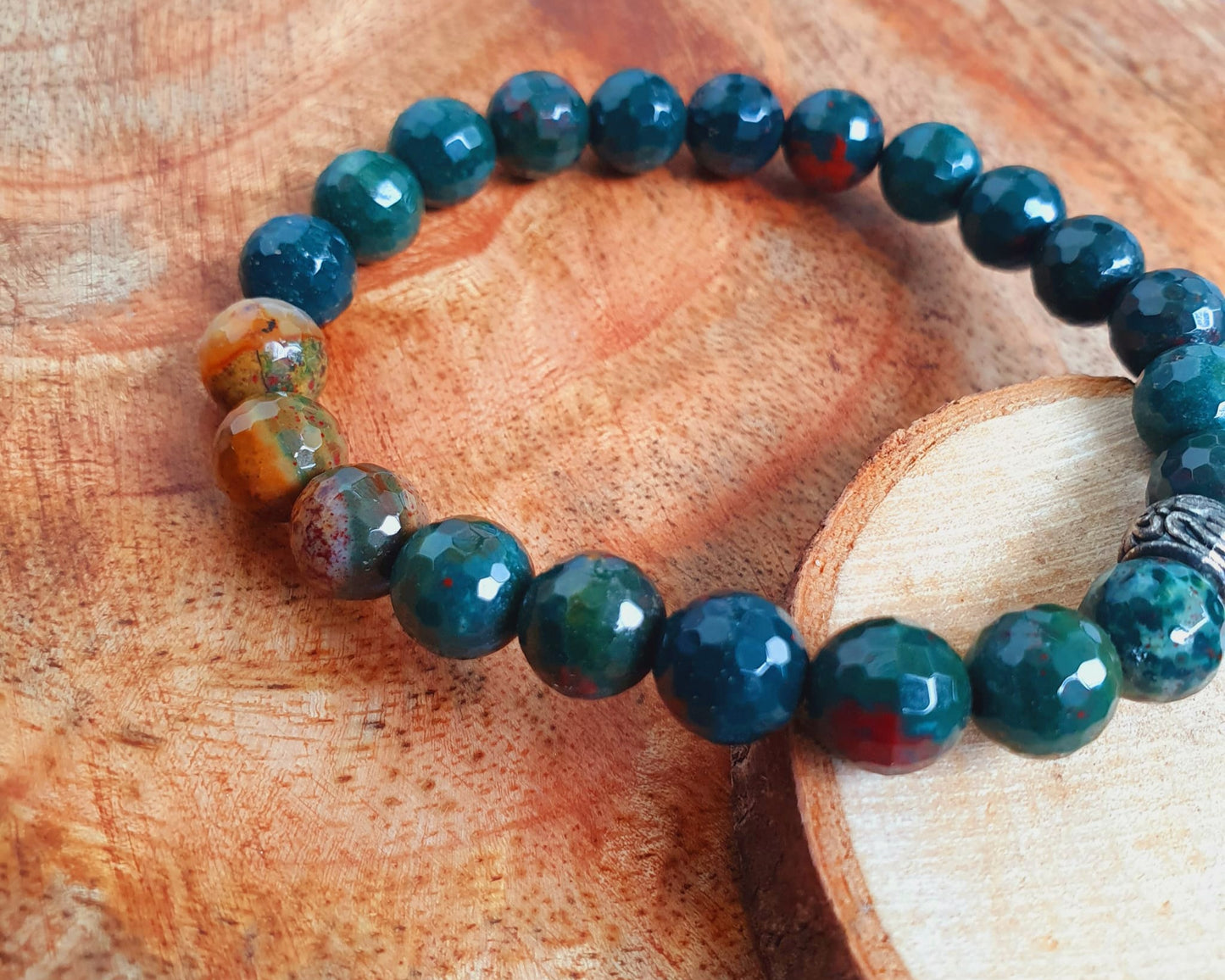 Heliotrop Armband mit Silberdetail