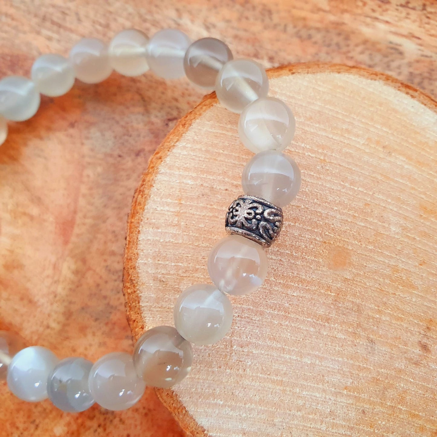 Mondstein Armband mit Silberdetail