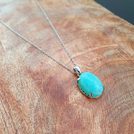 Kette aus Edelstahl mit Amazonit Anhänger (Oval)